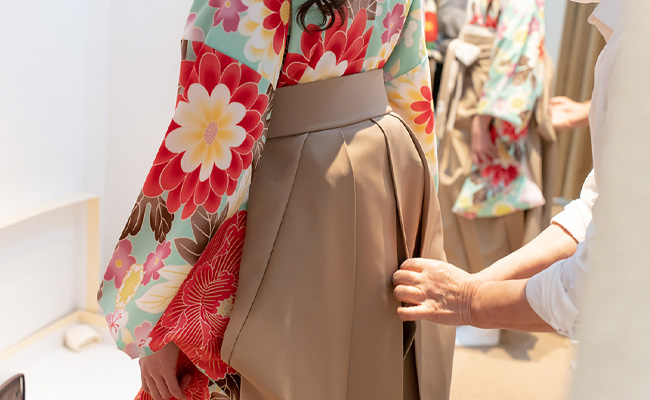 京べにのプロの着付けの技